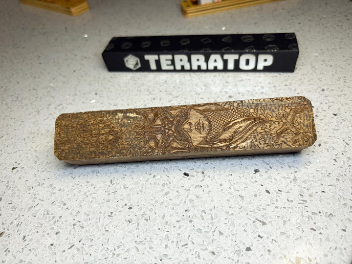 Dice Vault | for DND & Tabletop RPGs | RPG Dice | Dungeon Master Gift | Dice Box | Baton 'Starfish Face' Magnetised Dice Box