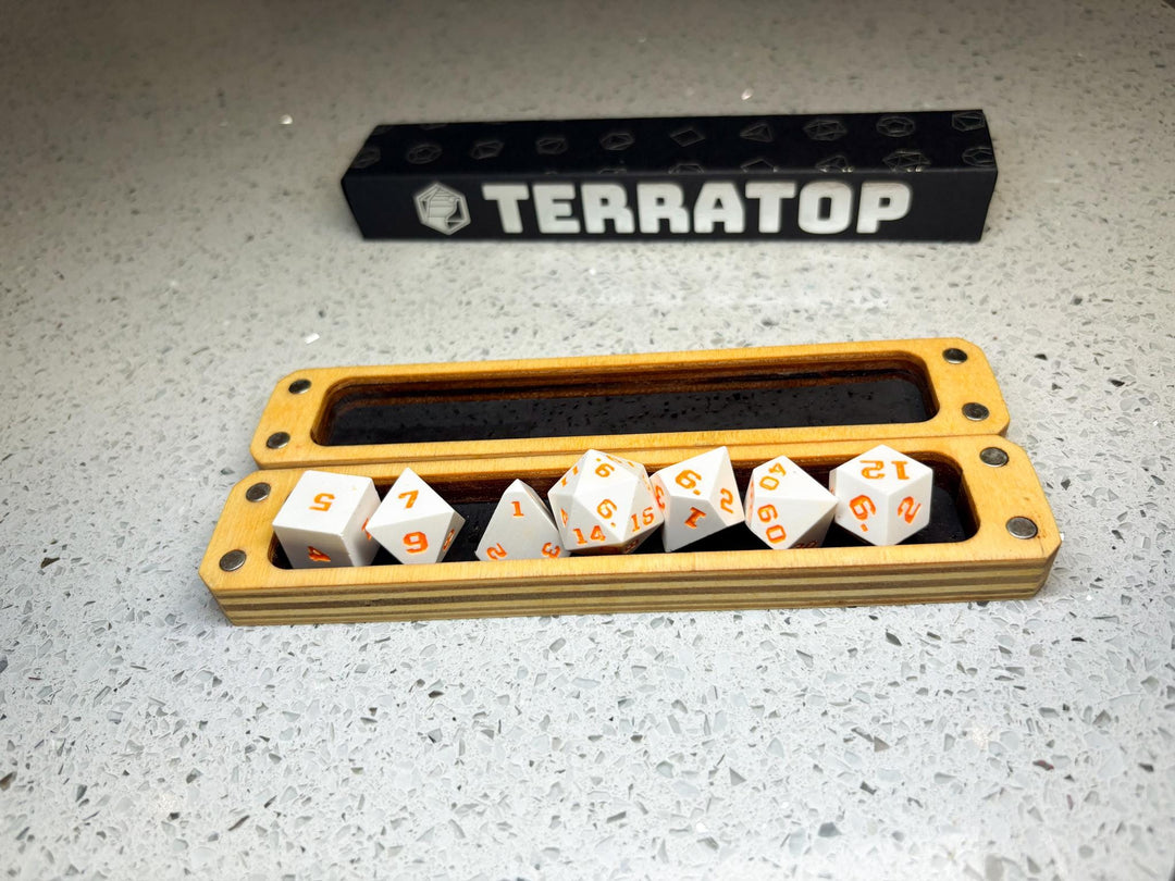 Dice Vault | for DND & Tabletop RPGs | RPG Dice | Dungeon Master Gift | Dice Box | Baton 'Starfish Face' Magnetised Dice Box